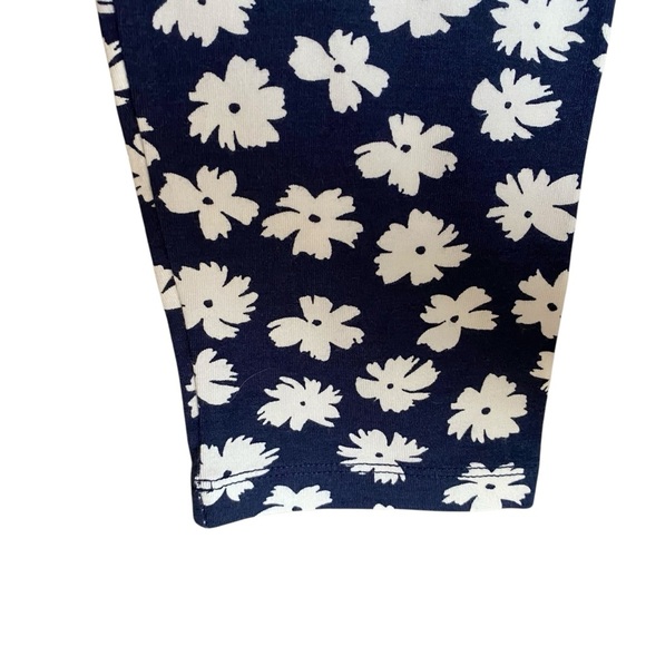 J.Crew Factory Everyday Cropped Leggings Size Small Navy Daisy Print NWOT - Picture 3 of 8